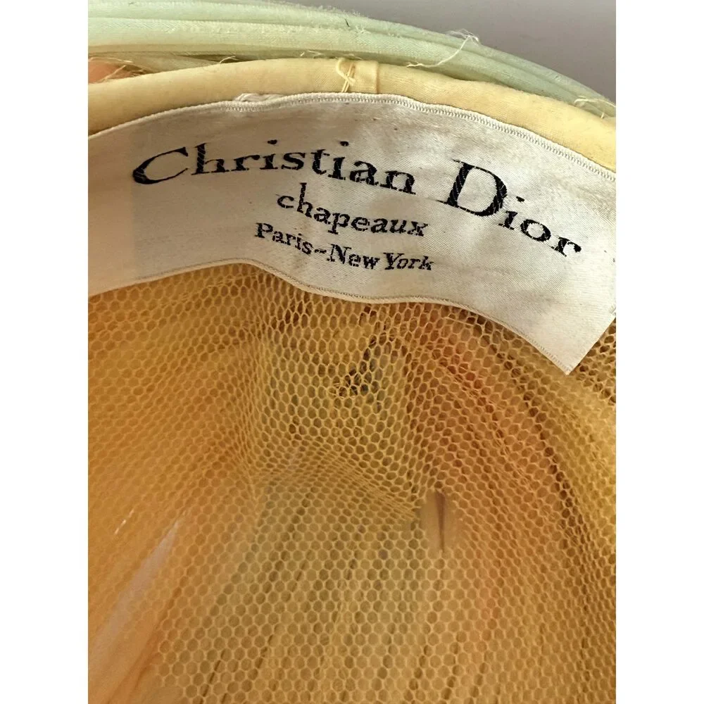 Vintage 1950s Christian Dior Chapeaux Silk Wrapped Turban Hat – Peach Ivory Cou